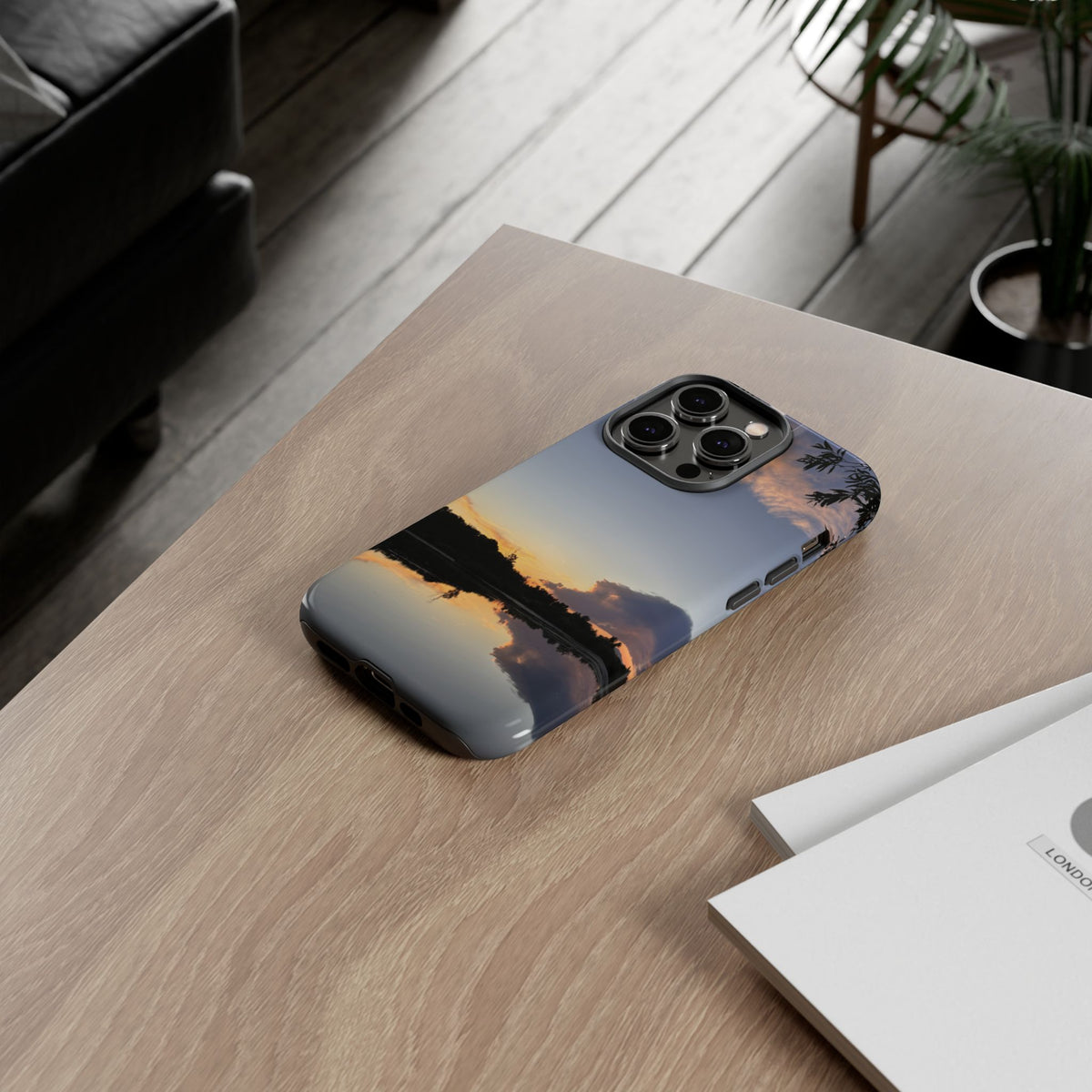 Ellensburg, Washington Sunset Lake Reflection Tough Phone Case