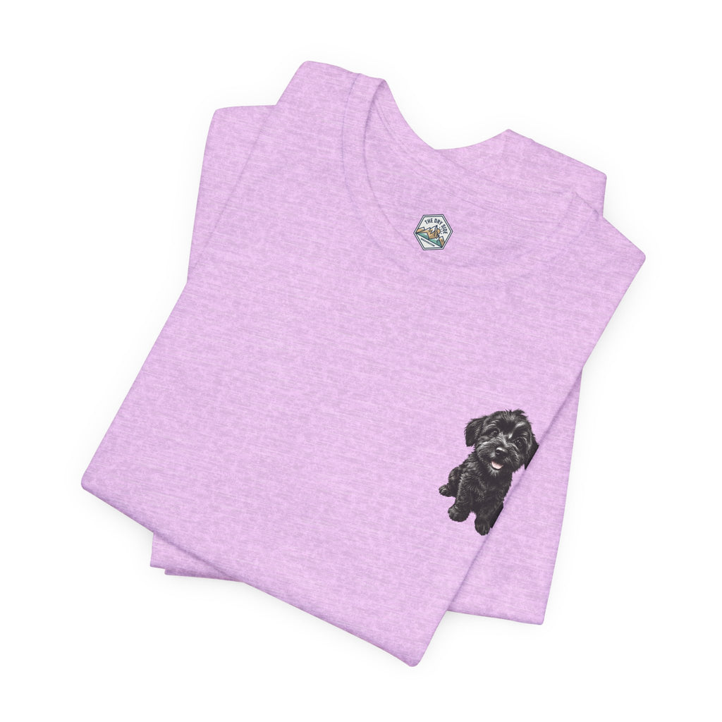 T-shirt avec un adorable chiot Schnoodle tout doux