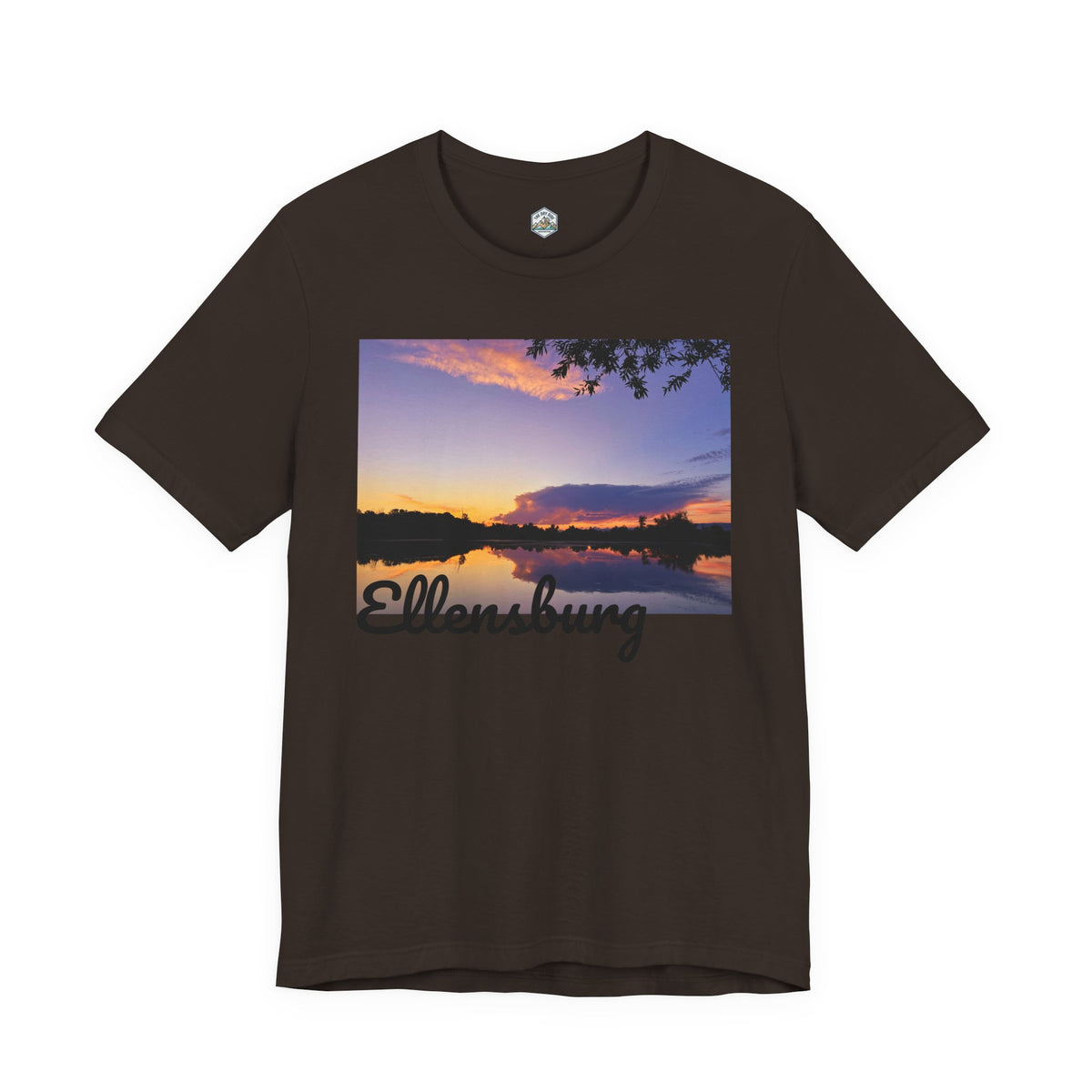 T-shirt paysage avec reflet du coucher de soleil sur le lac d’Ellensburg