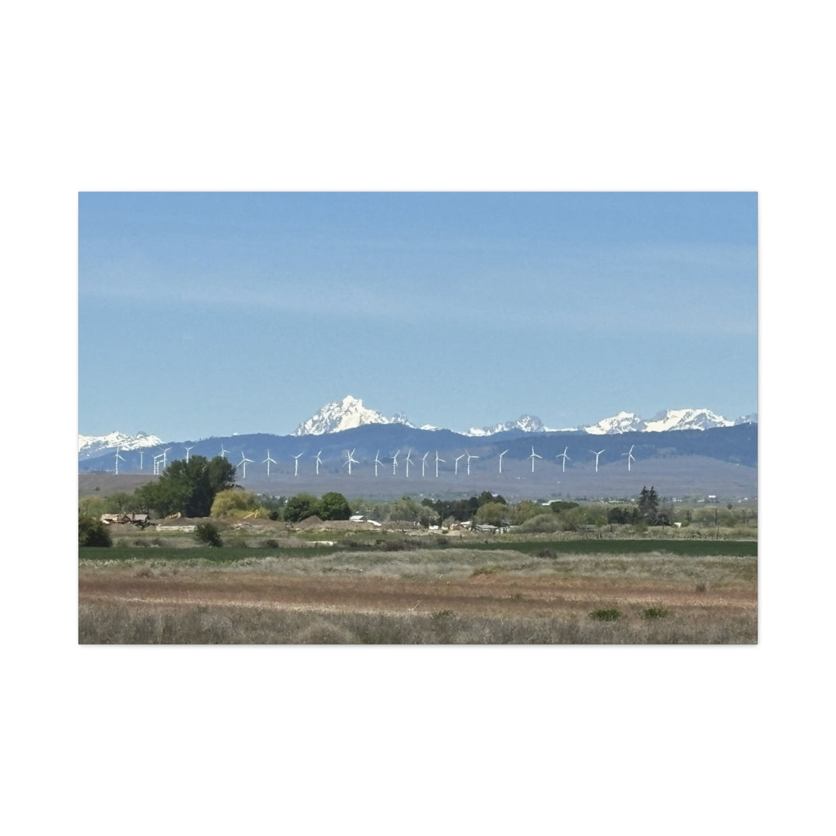 Décoration murale sur toile représentant la chaîne du mont Stuart et des éoliennes, vue depuis Ellensburg