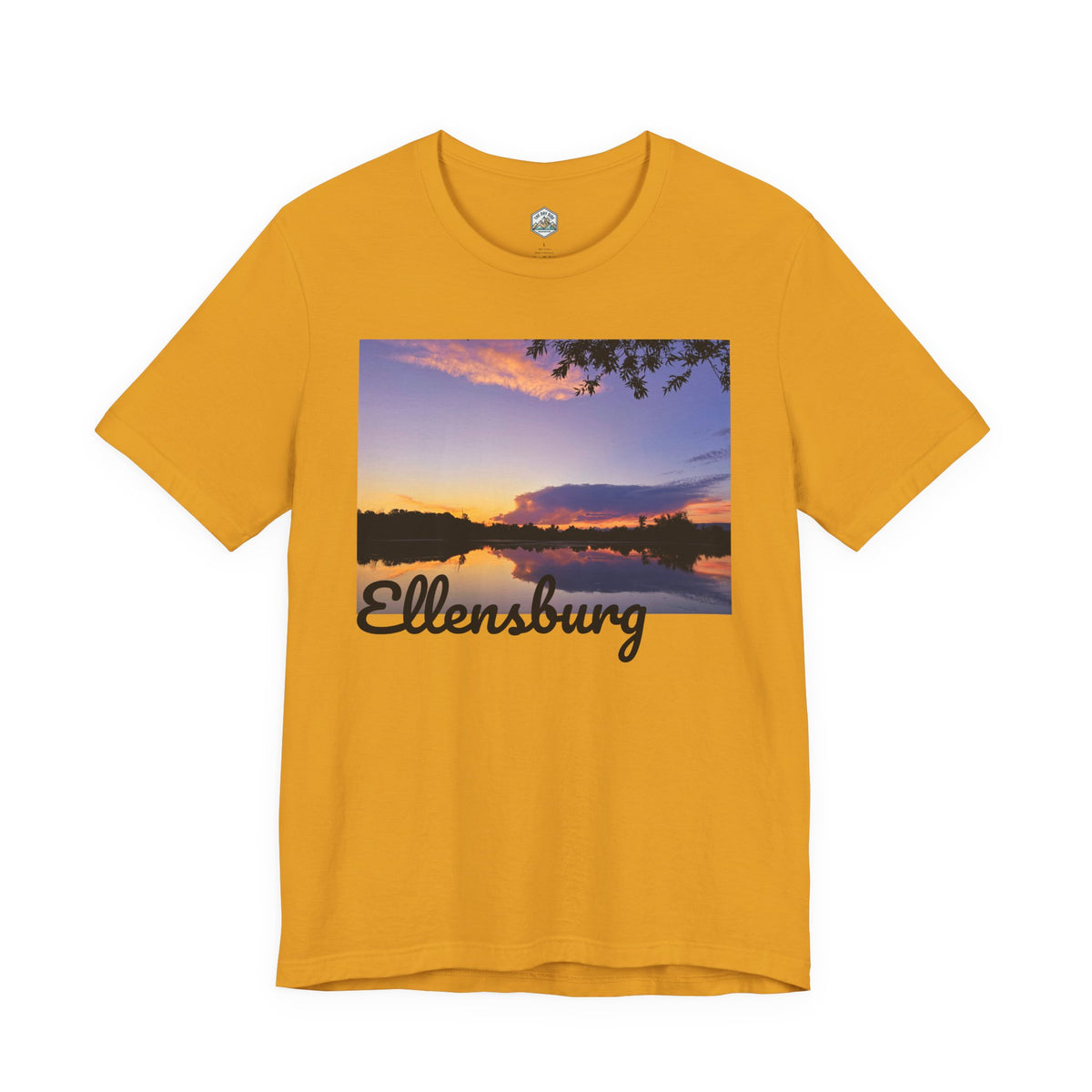 T-shirt paysage avec reflet du coucher de soleil sur le lac d’Ellensburg