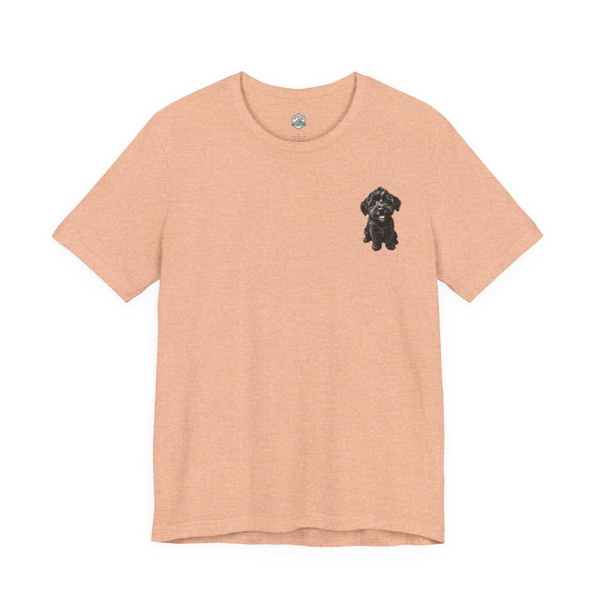 T-shirt avec un adorable chiot Schnoodle tout doux