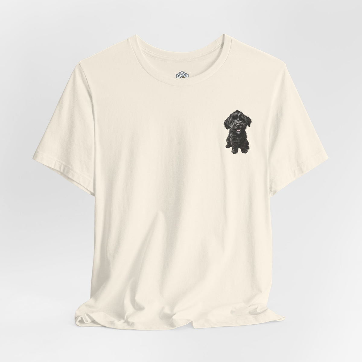 T-shirt avec un adorable chiot Schnoodle tout doux