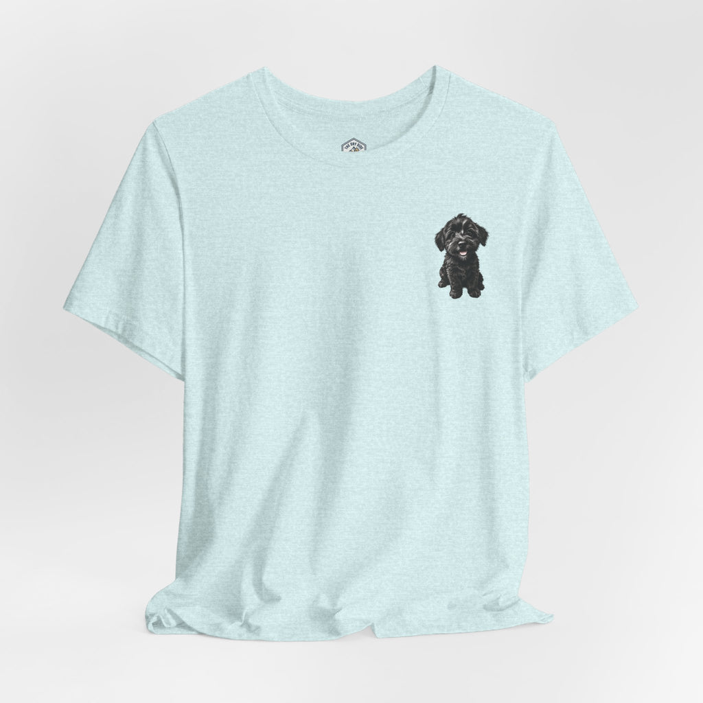T-shirt avec un adorable chiot Schnoodle tout doux